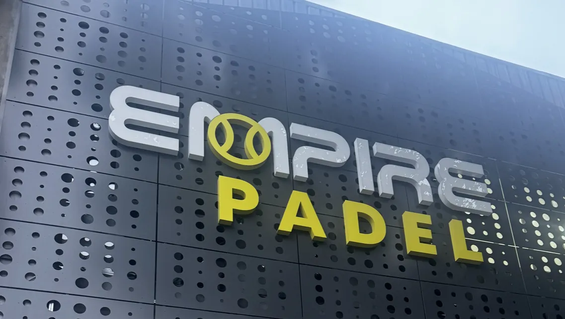 Empire Padel Hospitalet