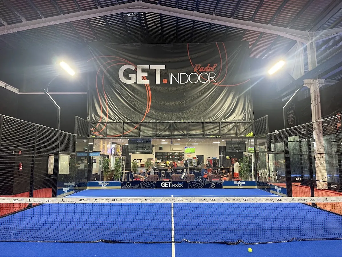 BamVolea GET Indoor Padel