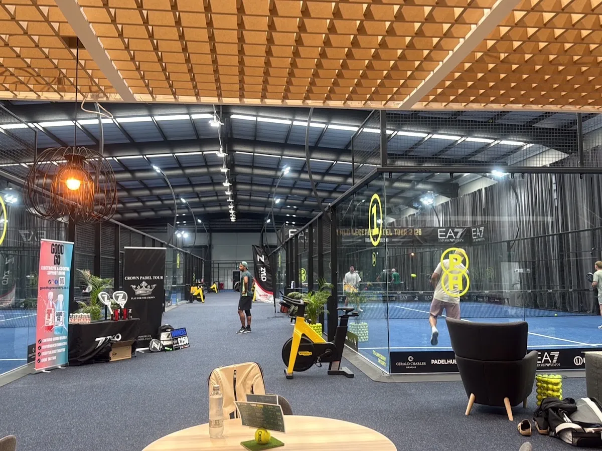 PADELHUB KT19 Epsom