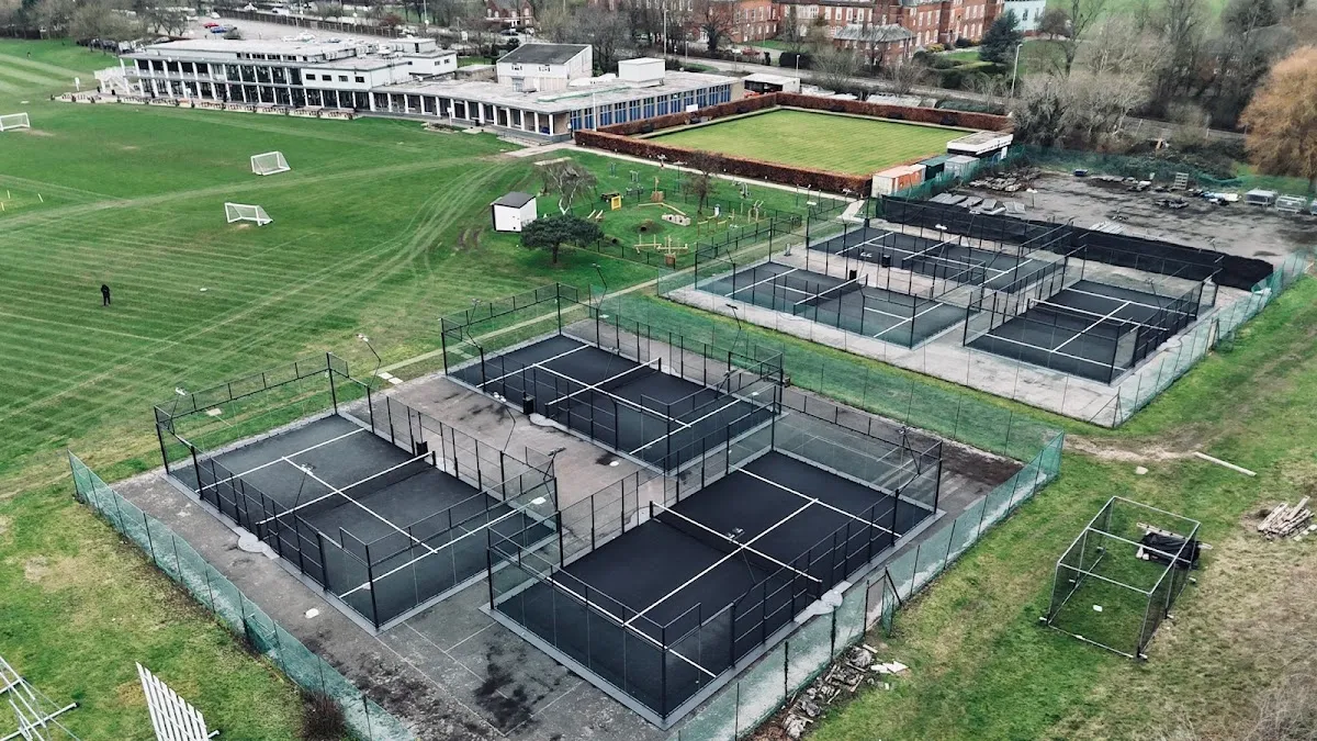 Padel Tree @ Metropolitan Bushey